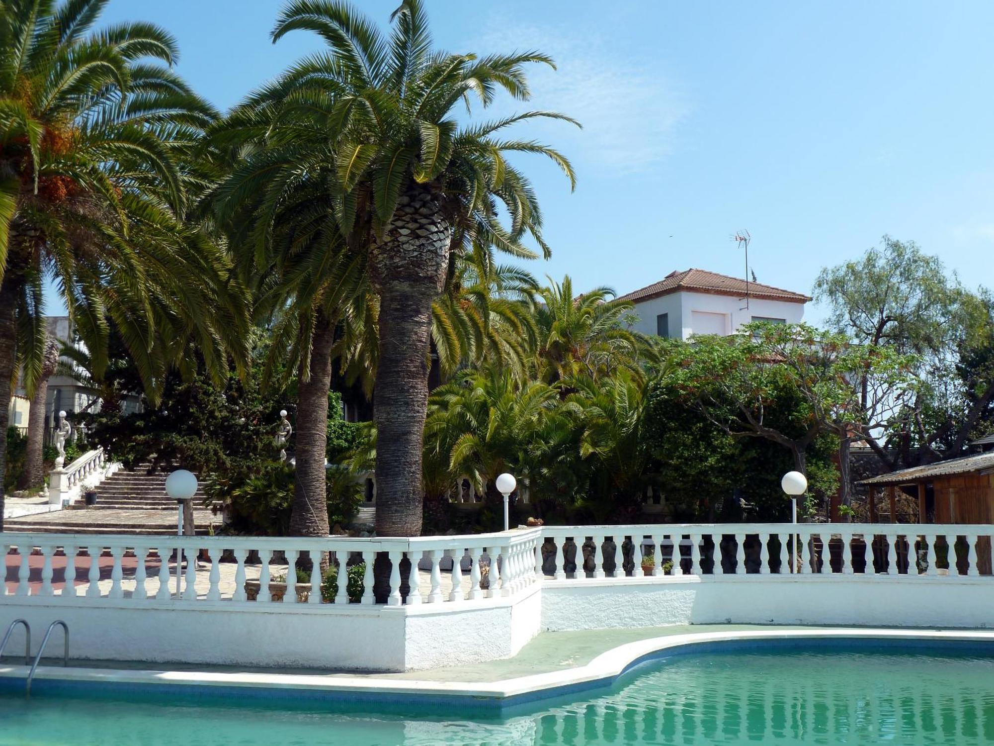 San Martin Hotel 2*